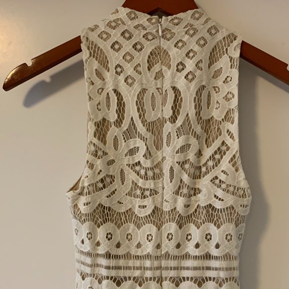 Halter Neck Lace Mini Dress - Picture 9 of 13